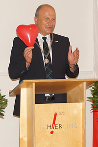 Bgm. Christian Kiendl bei seiner Rede