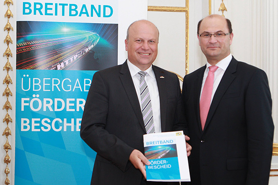 Bgm. Christian Kiendl mit Finanz-Staatssekretär Albert Füracker