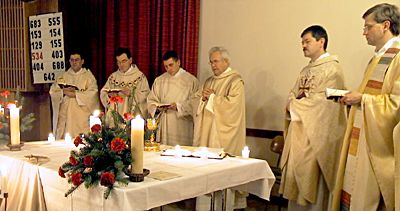Die Priester des Dekanats beim Abschiedsgottesdienst